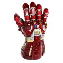 Handschuh aus Metall mit Licht